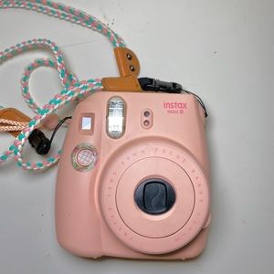 Polaroid camera (mini 8)